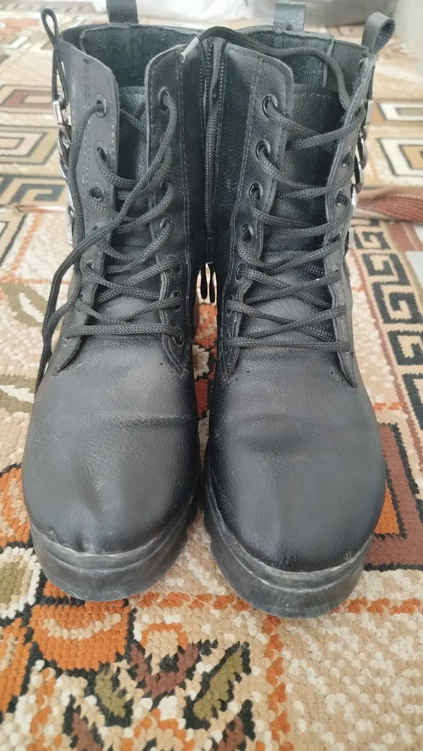 نیم بوت سایز 37|کیف، کفش، کمربند|تربتحیدریه, پیشکوه|دیوار