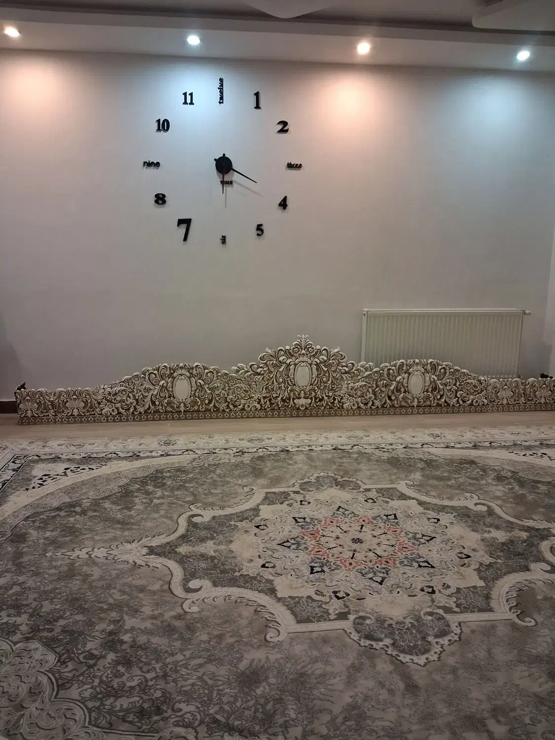 کتیبه ۴متری طلایی سفید|پرده، رانر، رومیزی|رشت, فرزانه|دیوار