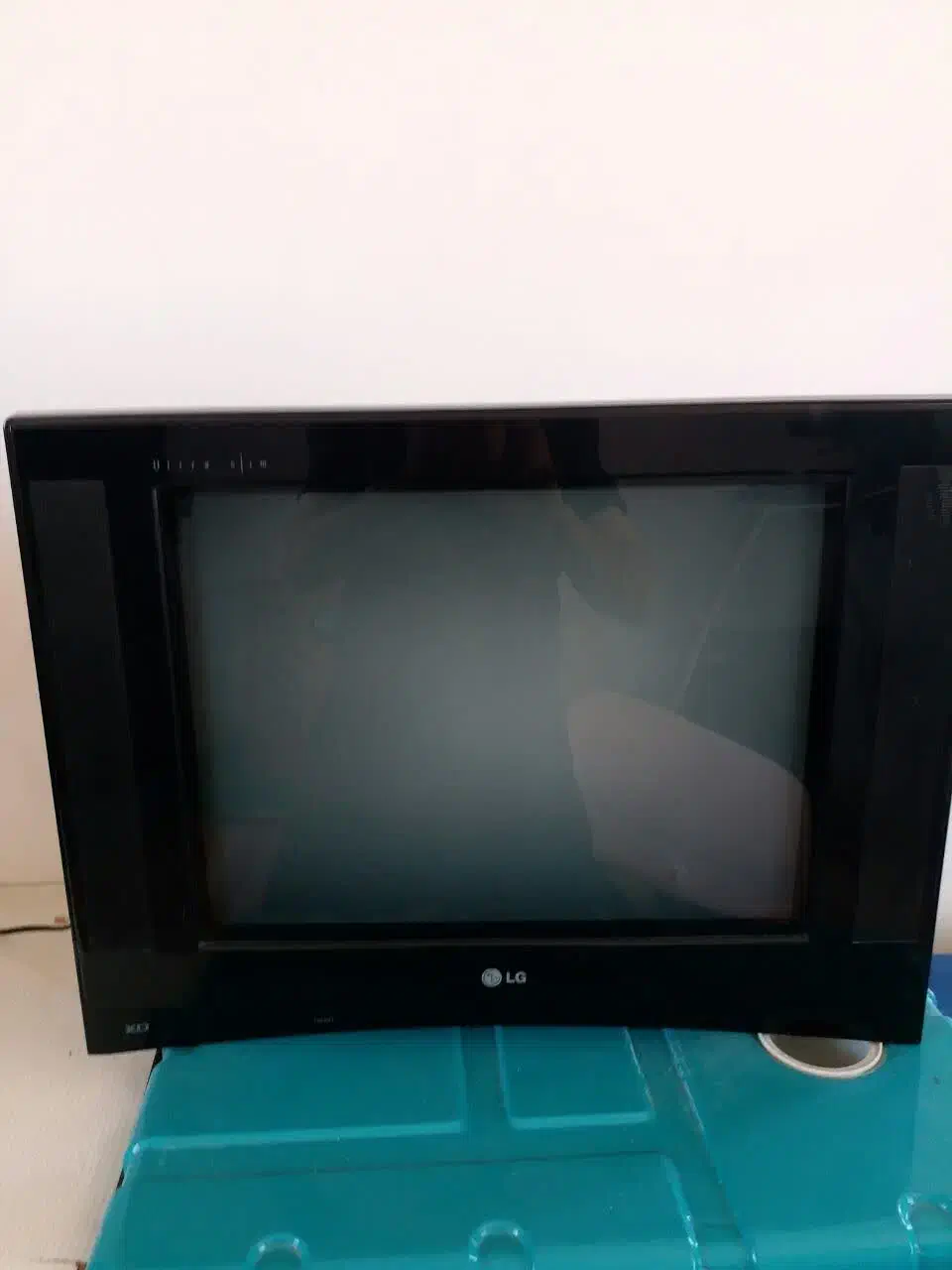 تلویزیون رنگی ال جی|تلویزیون و پروژکتور|ارومیه, |دیوار
