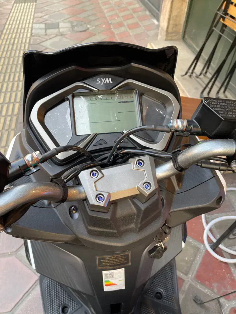 J200|موتورسیکلت|تهران, فدک|دیوار