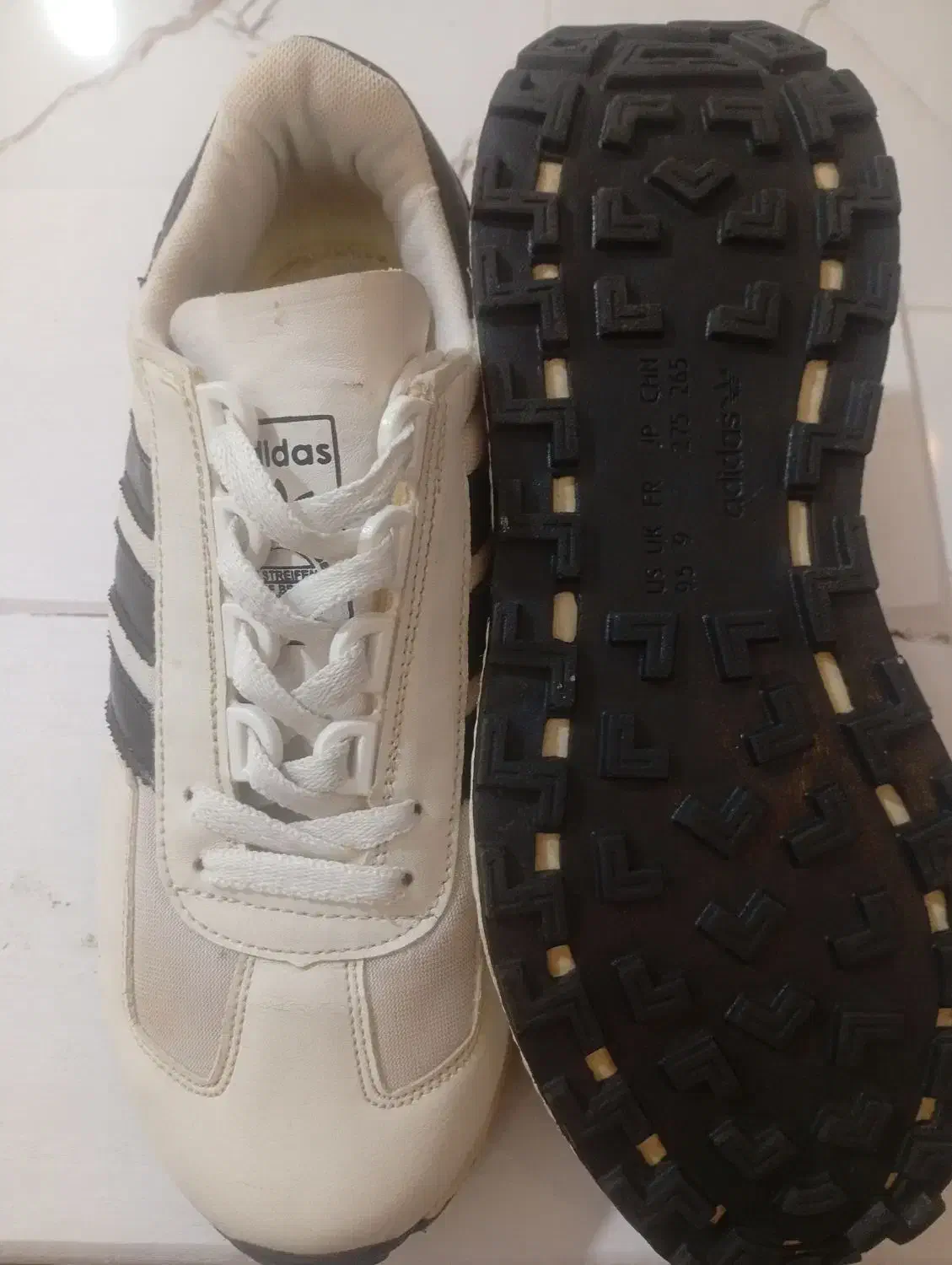 آدیداس سایز ۴۱|کیف، کفش، کمربند|رشت, معلولین|دیوار