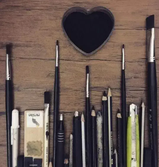 نقاش سیاه قلم|تابلو، نقاشی، عکس|تهران, شهران جنوبی|دیوار