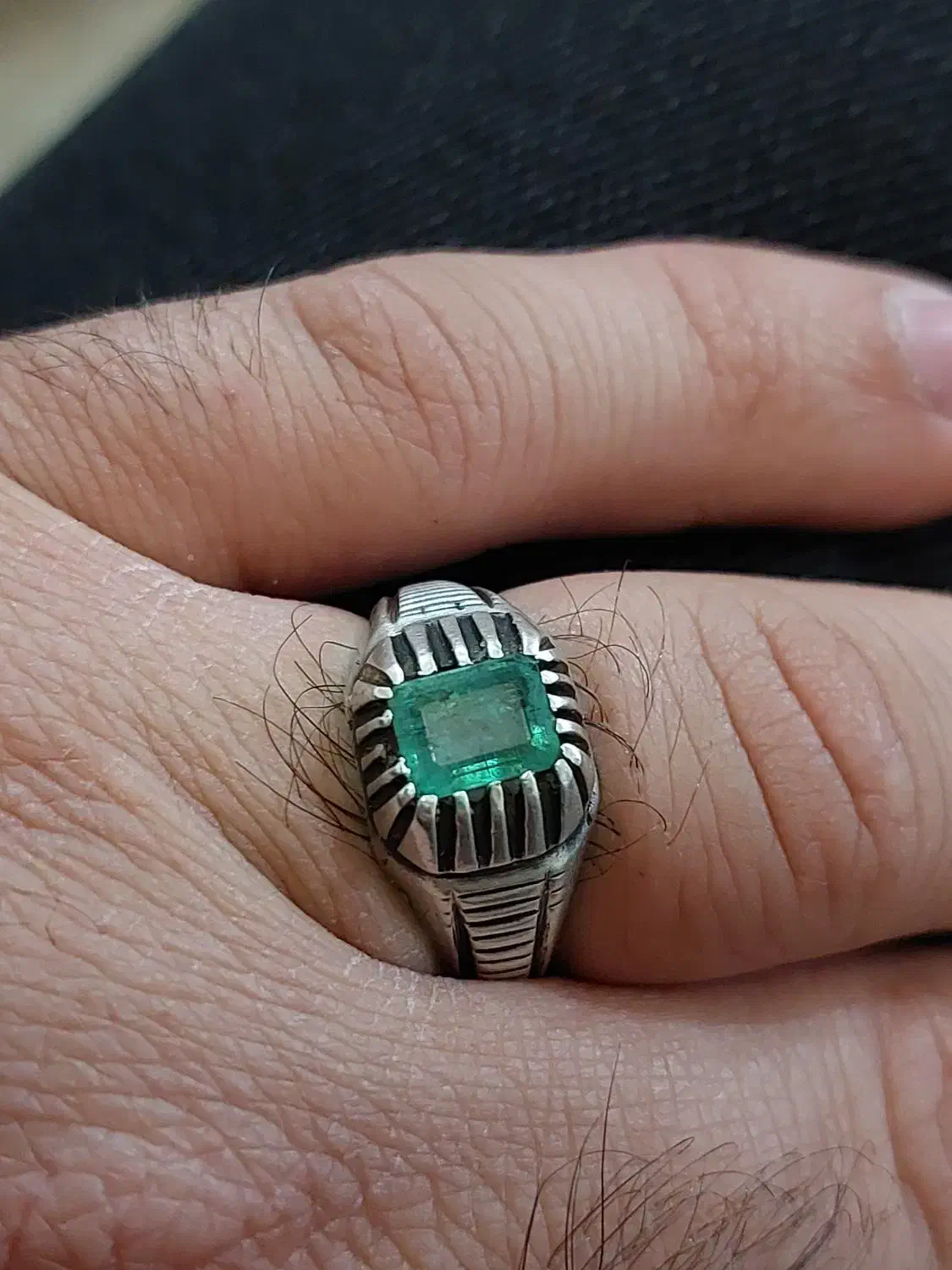 زمرد کلمبیا|زیورآلات و اکسسوری|قلعه نو, |دیوار