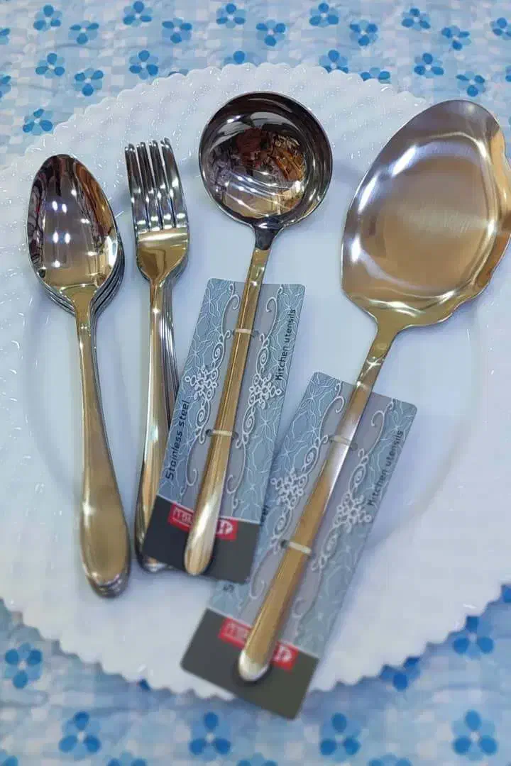 قاشق وچنگال وکفگیر وملاقه|ظروف پختوپز|بندرلنگه, |دیوار