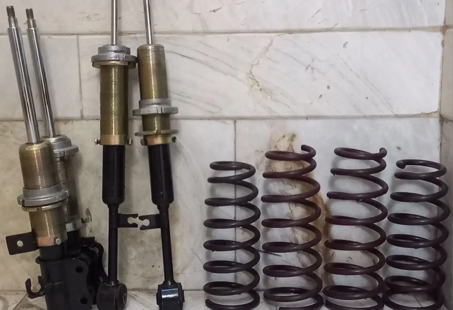 کمک فنر ریگلاژی کامل|قطعات یدکی و لوازم جانبی|قم, حاج خلیل|دیوار