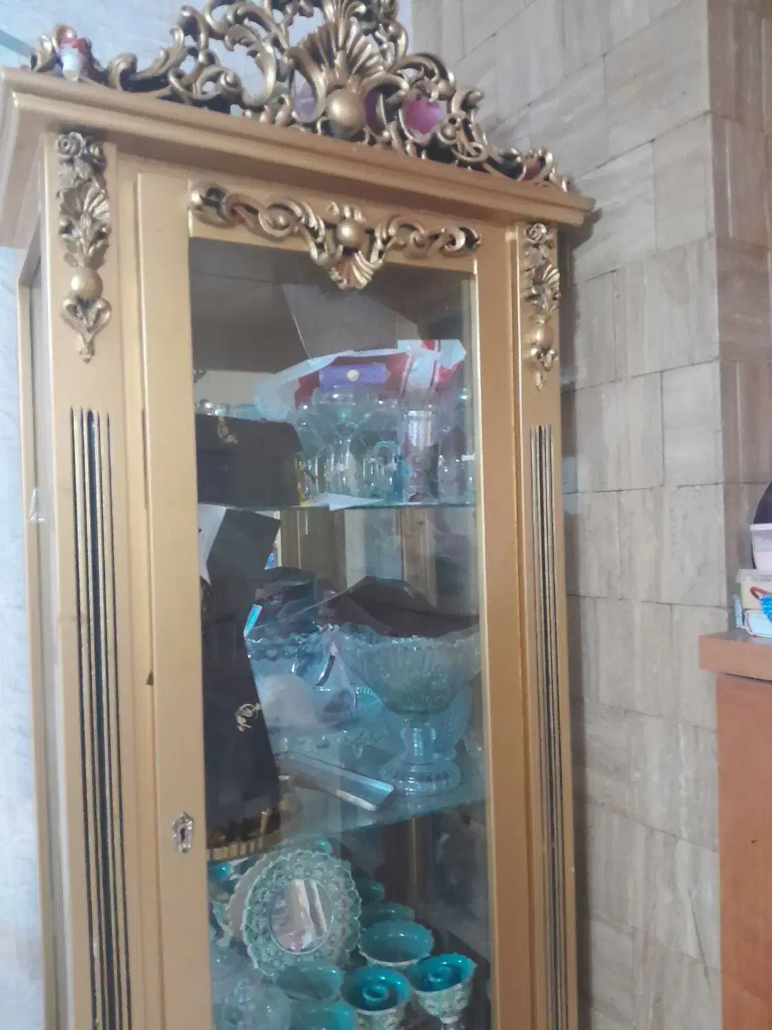 بوفه در حدود تمیز به قیمت پیشنهادی|بوفه، ویترین، کنسول|شیراز, معالیآباد|دیوار