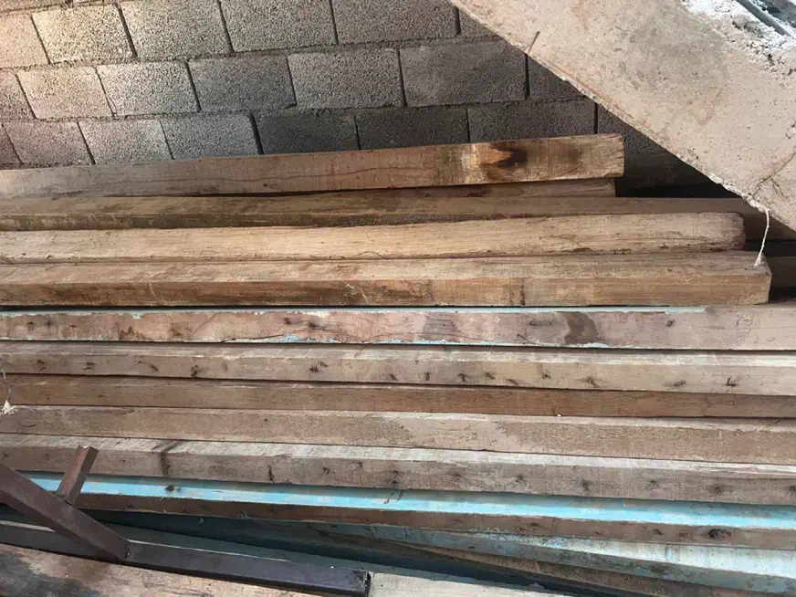 چوب مربع خارجی|مصالح و تجهیزات ساختمان|درگهان, |دیوار