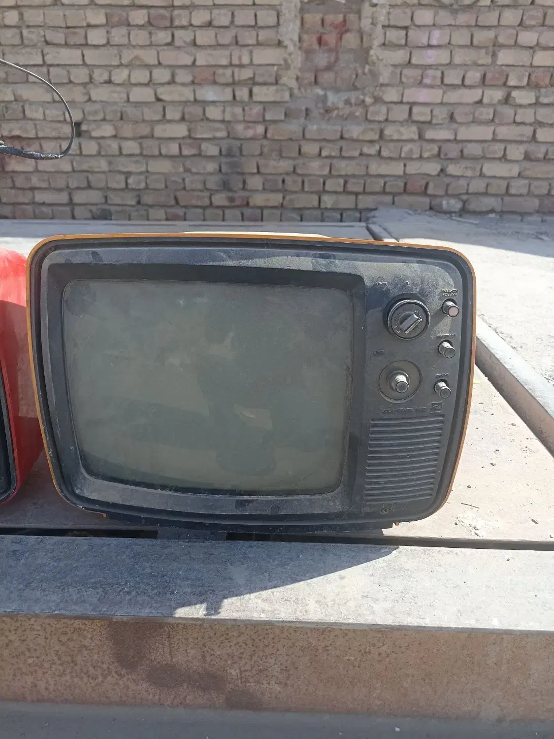 تلویزیونهای عتیقه سالم سالم|تلویزیون و پروژکتور|کاشان, بازار کاشان|دیوار