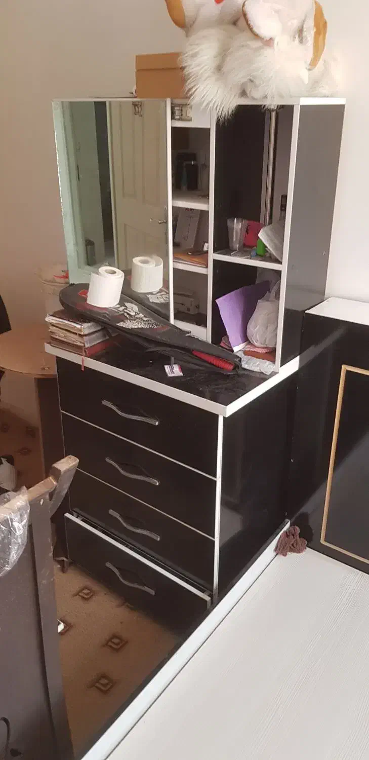 دراور و نهارخوری|تخت و سرویس خواب|بیرجند, |دیوار