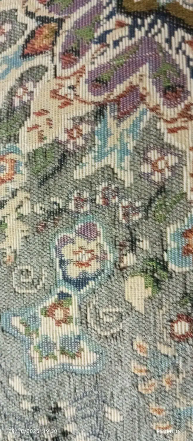 روبالشتی|رختخواب، بالش، پتو|شیراز, میانرود|دیوار