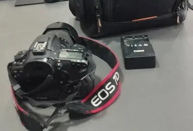 دوربین عکاسی|دوربین عکاسی و فیلم‌برداری|شهریار, شهریار|دیوار