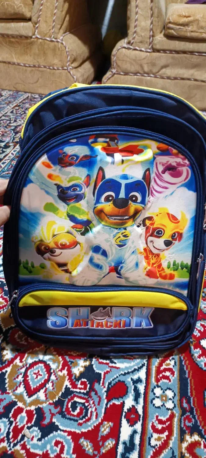 کیف مدرسه نونوـ|کیف، کفش، کمربند|خرم‌آباد, |دیوار