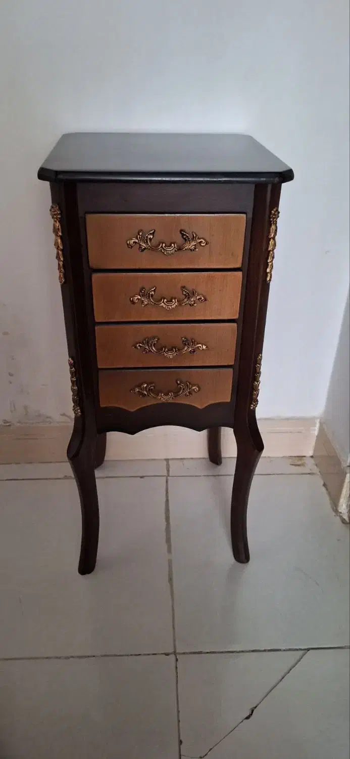 میز|میز و صندلی غذاخوری|کرمانشاه, |دیوار