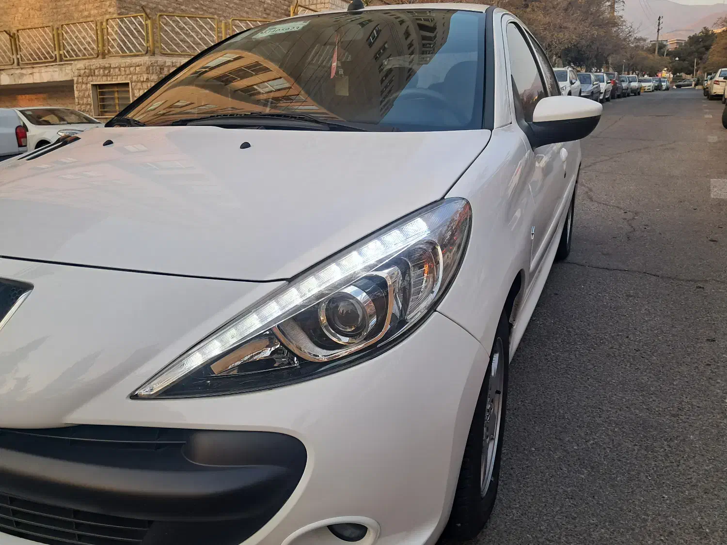 207 سقف فلز مدل 1400|خودرو سواری و وانت|تهران, شهرک محلاتی|دیوار