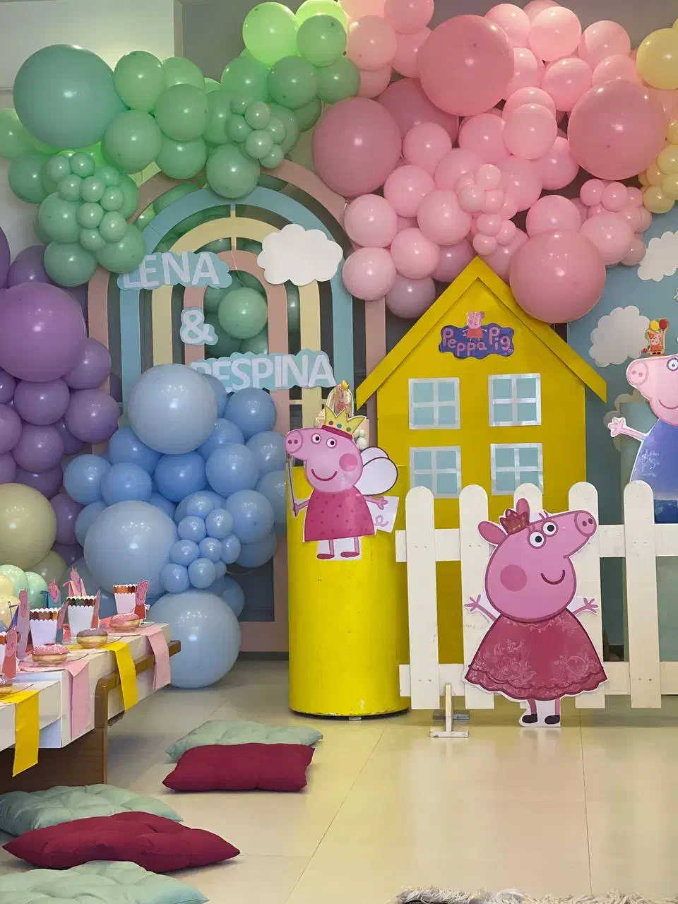 تم بادکنک تولد صورتی|خدمات پذیرایی، مراسم|قم, شهرک قدس|دیوار