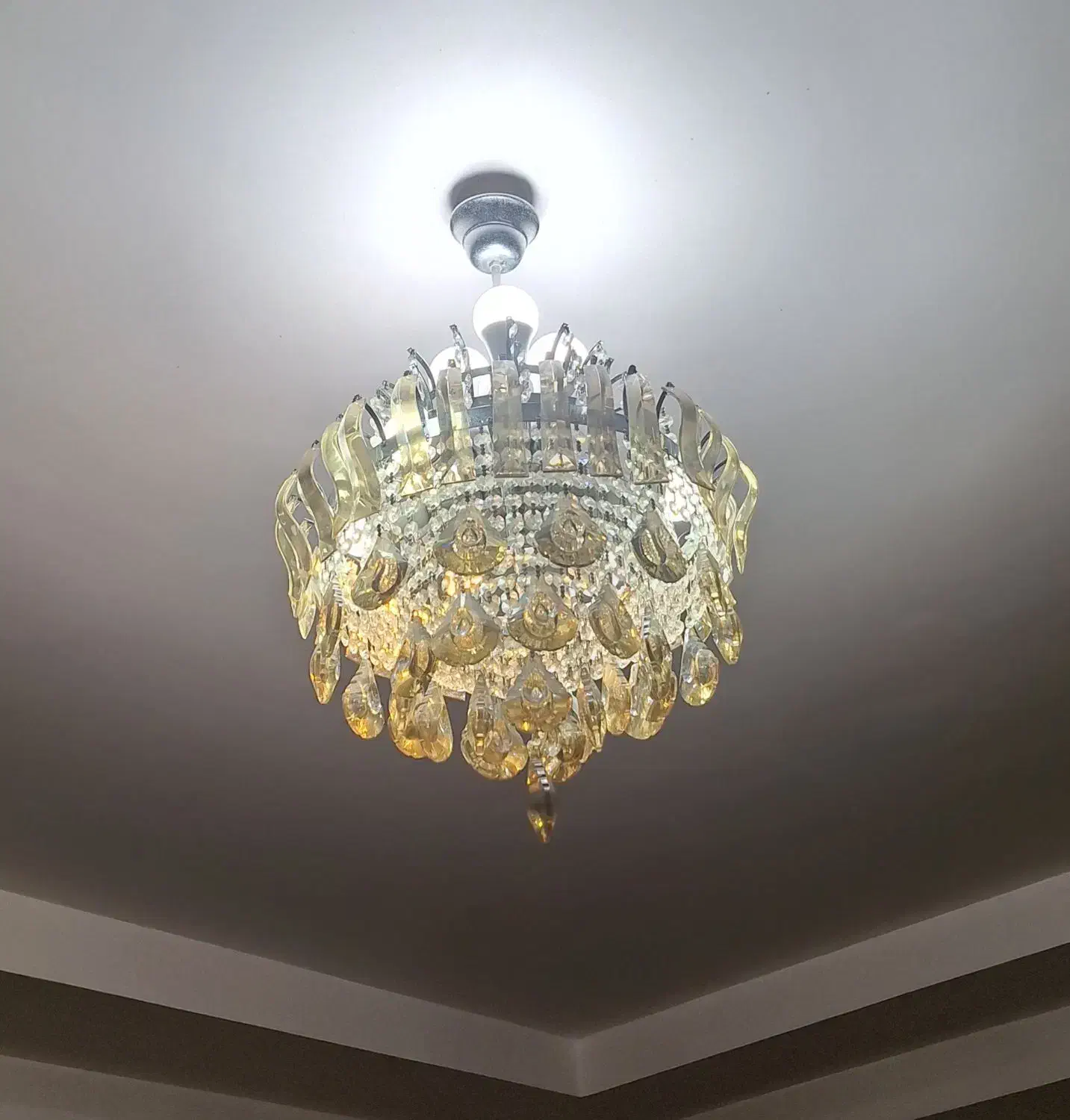 ۲ عدد لوستر|لوستر و چراغ آویز|ساری, |دیوار