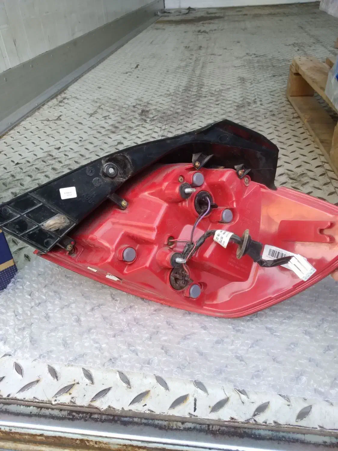 چراغ خطر عقب کوییک|قطعات یدکی و لوازم جانبی|مشهد, نوده|دیوار