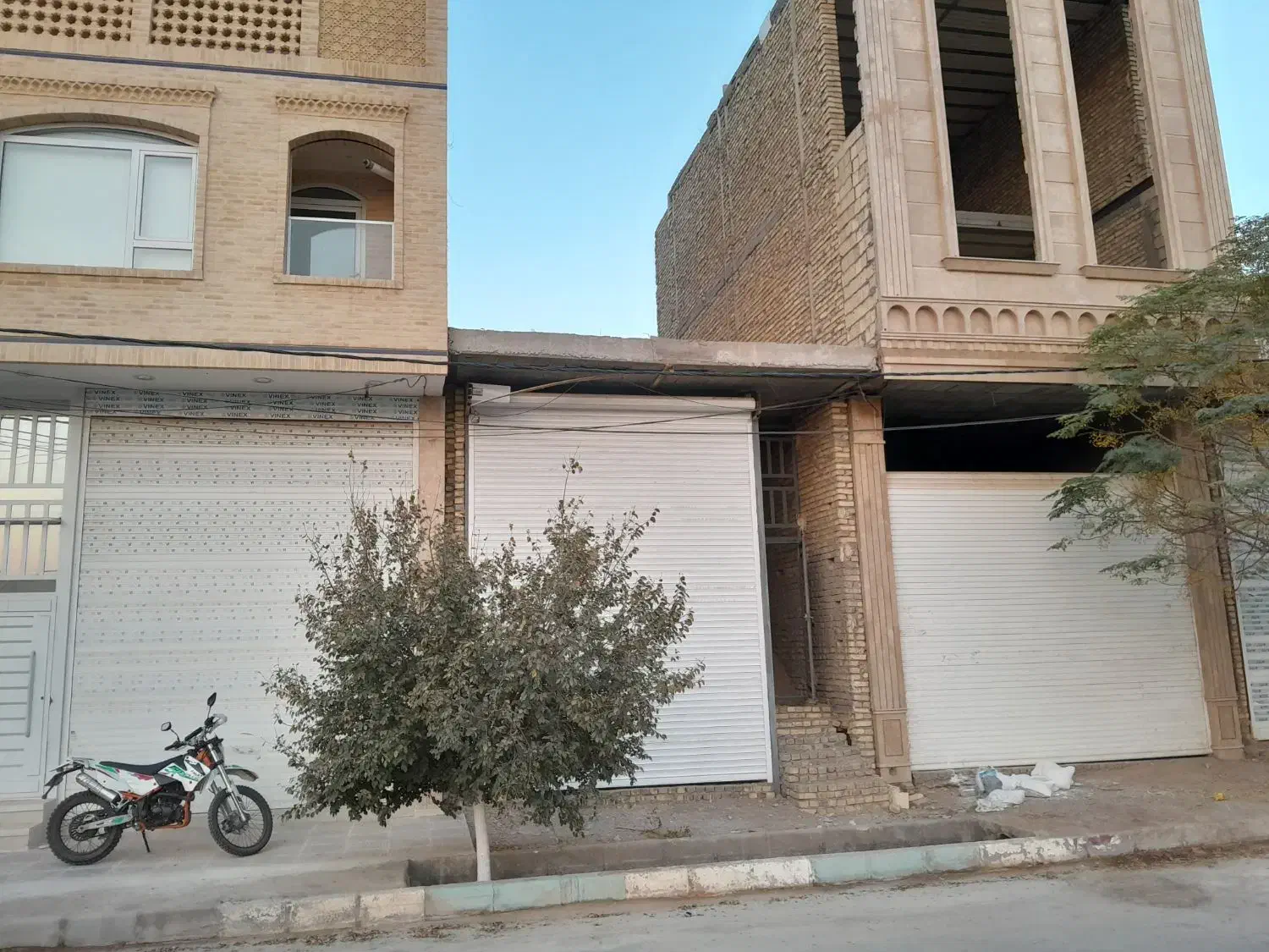 مغازه ۵۴ متری   تجاری  بلوارمدرس  اکرم آباد|فروش مغازه و غرفه|یزد, |دیوار