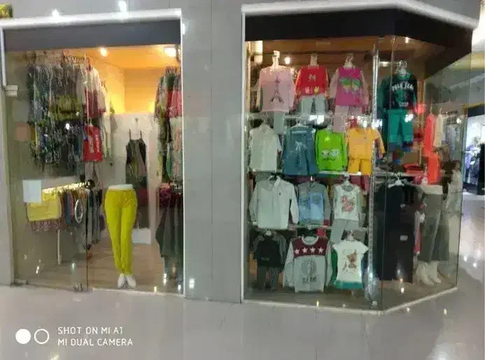 مغازه پاساژ ثامن متری ۲۰۰ متراژ پایین بهترین پاخور|فروش مغازه و غرفه|گرگان, |دیوار