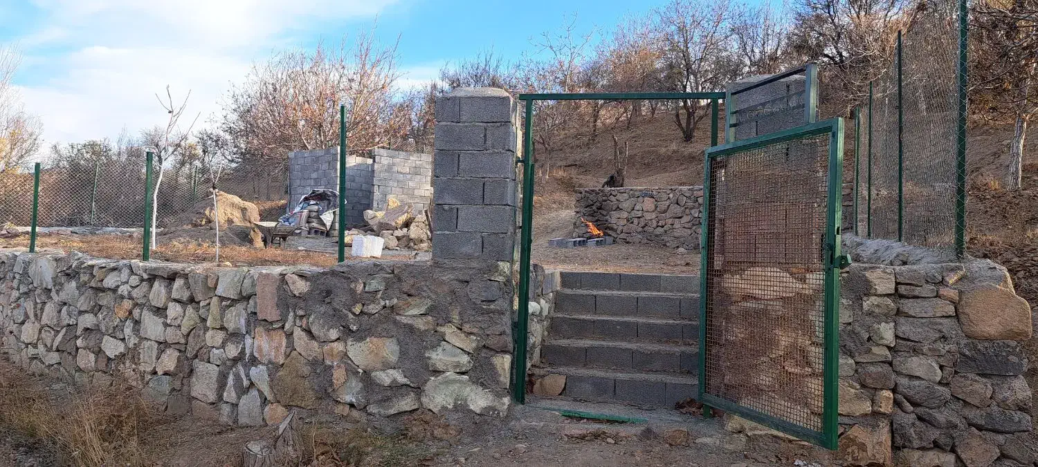 ۳۱۷ متر زمین ۶ دانگ طراران بالا|فروش دفتر صنعتی، کشاورزی، تجاری|تفرش, |دیوار