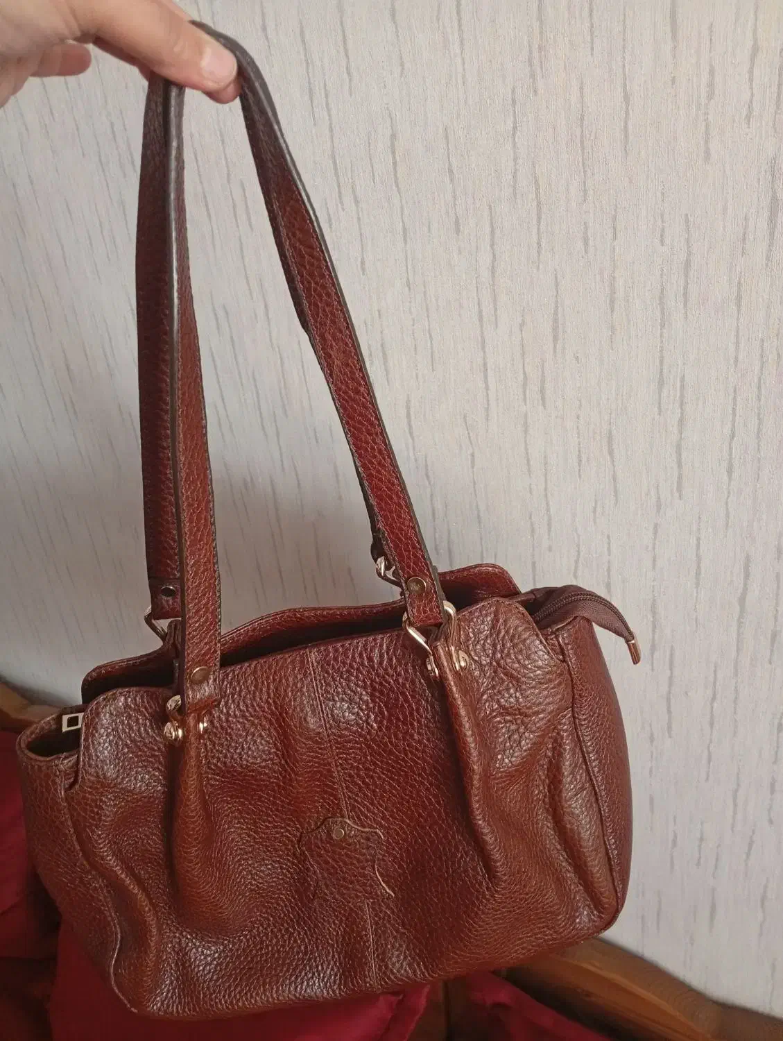 کیف اولیه چرم اصله|کیف، کفش، کمربند|صفادشت, |دیوار