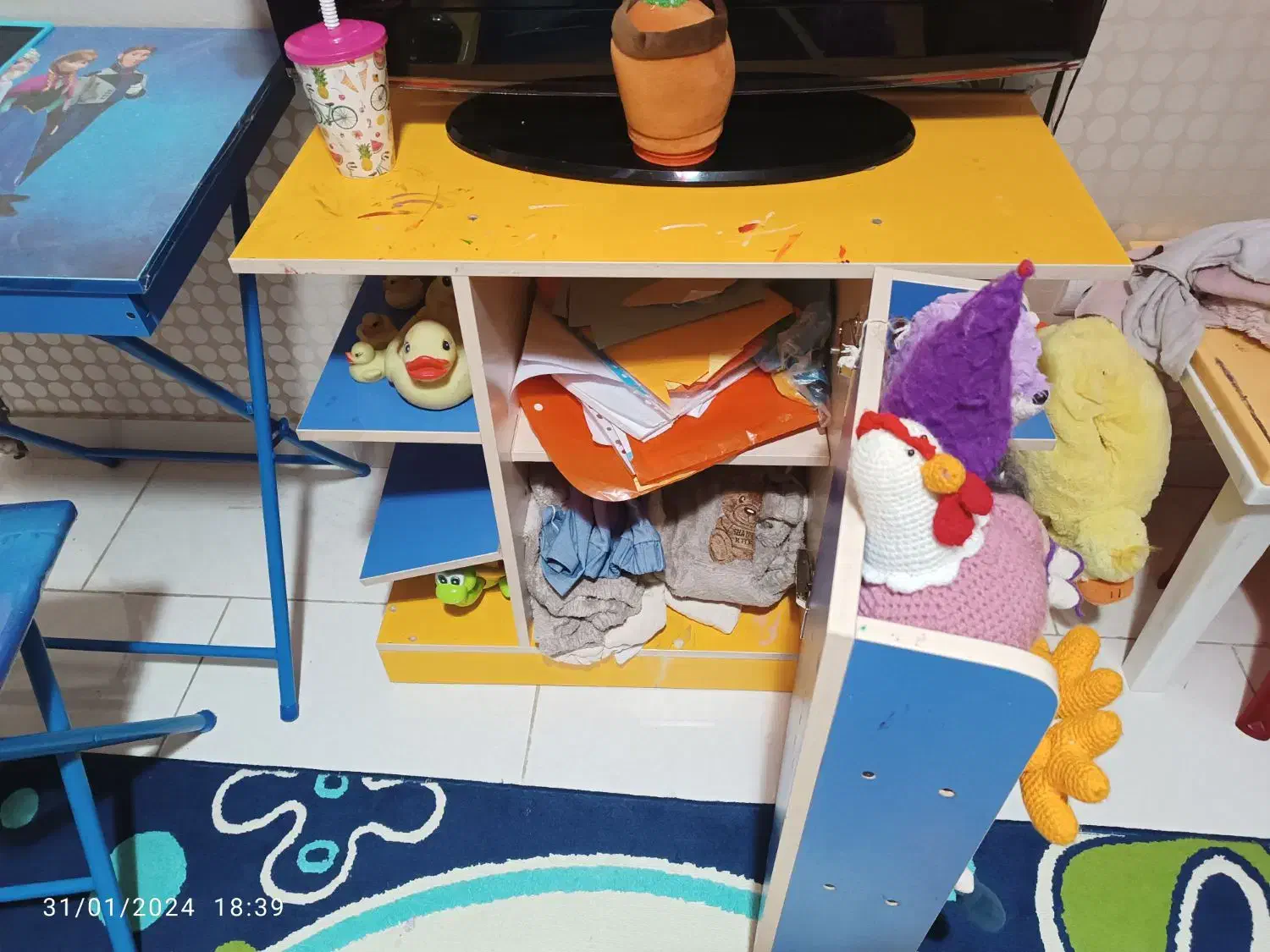 کمد لباس و میز آرایش یا تلویزیون کودک|اسباب و اثاث بچه|دماوند, مسکن مهر گیلاوند|دیوار