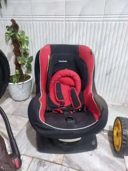 صندلی ماشین|اسباب و اثاث بچه|میانه, |دیوار