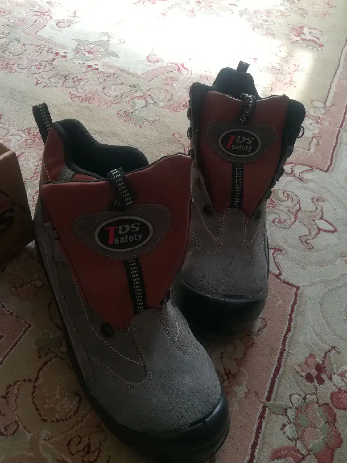 کفش ایمنی|کیف، کفش، کمربند|شیراز, شریف‌آباد|دیوار