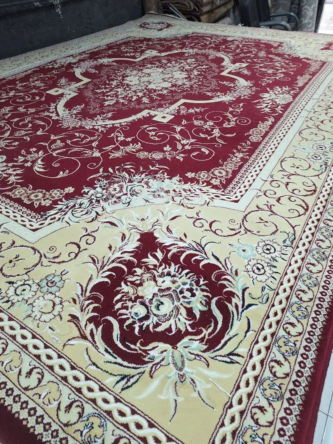 فرش 12متری .در حد نو|فرش|شیراز, شهرک سراج|دیوار