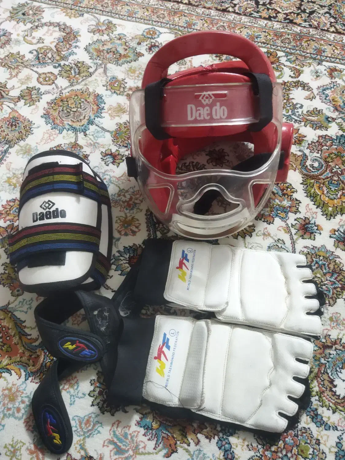 کلاه ، روپایی ، ساعد بند ،میت ورزشی|تجهیزات ورزشی|قم, سید معصوم|دیوار