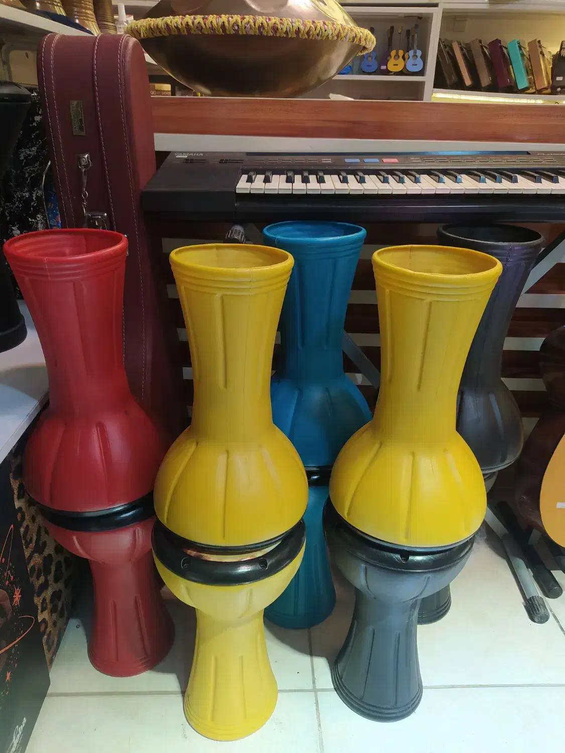 تمپوهای رنگی آلن خور فایبرگلاس|درام و پرکاشن|لاهیجان, انقلاب|دیوار