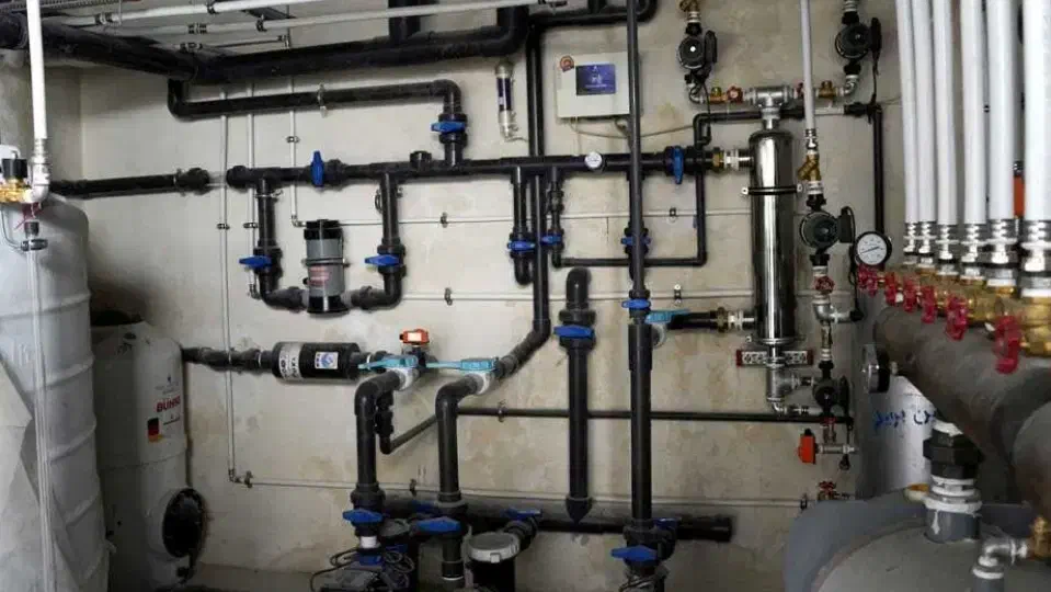 شرکت تاسیساتی( باما) تعمیرات پکیج،ابگرمکن لوله کشی|خدمات پیشه و مهارت|ساوه, |دیوار