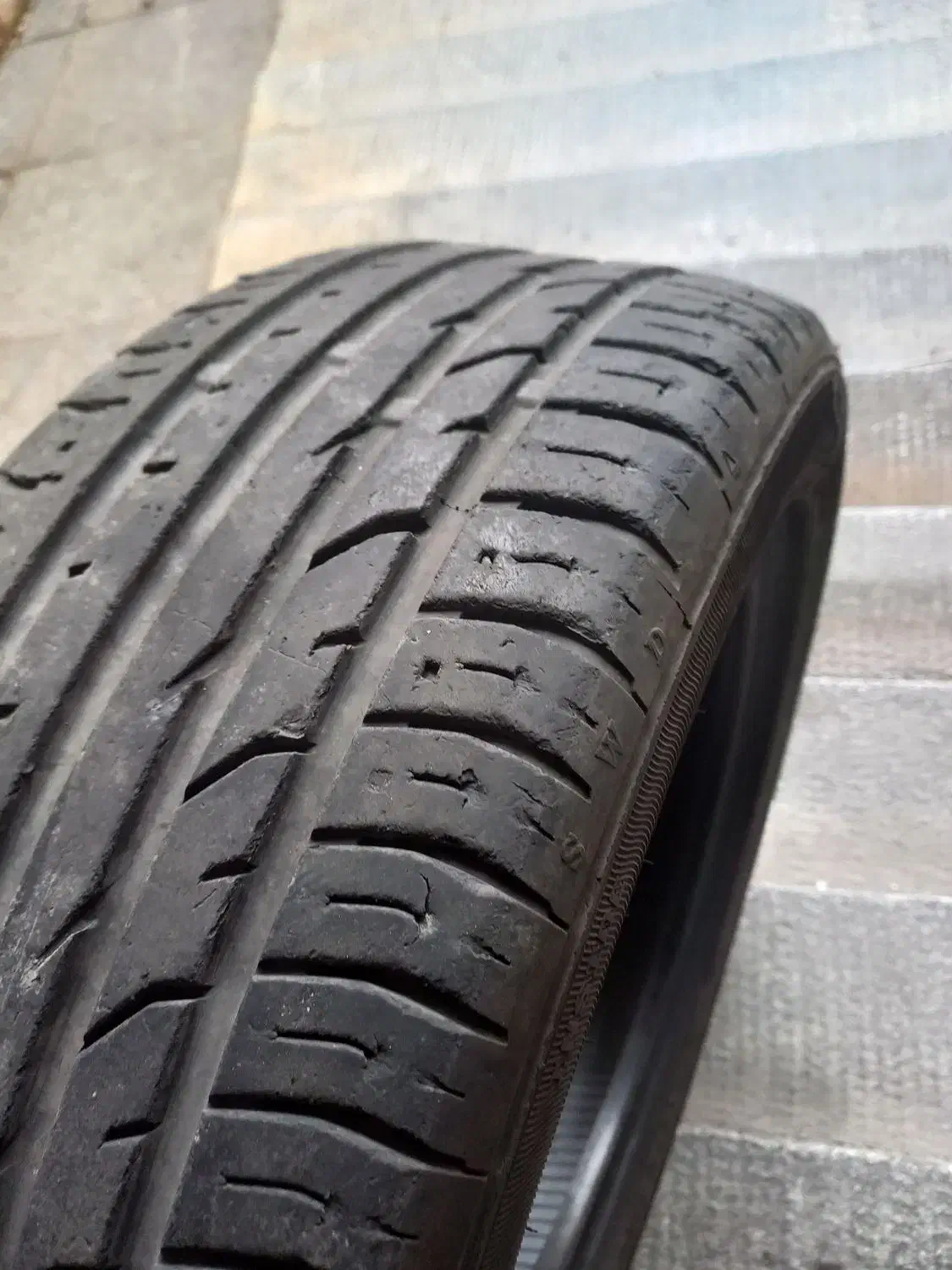 تایر R16 50 205|قطعات یدکی و لوازم جانبی|تهران, پاسداران|دیوار