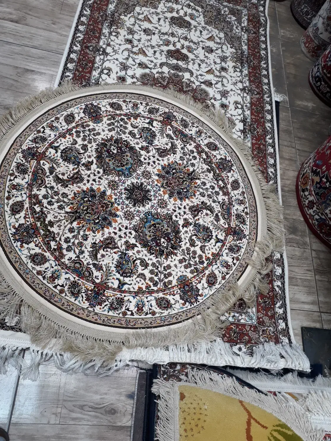 فرش آشپزخانه دایره افشان کرم۱۰۰۰ شانه ۱×۱ سایز|فرش|تبریز, |دیوار