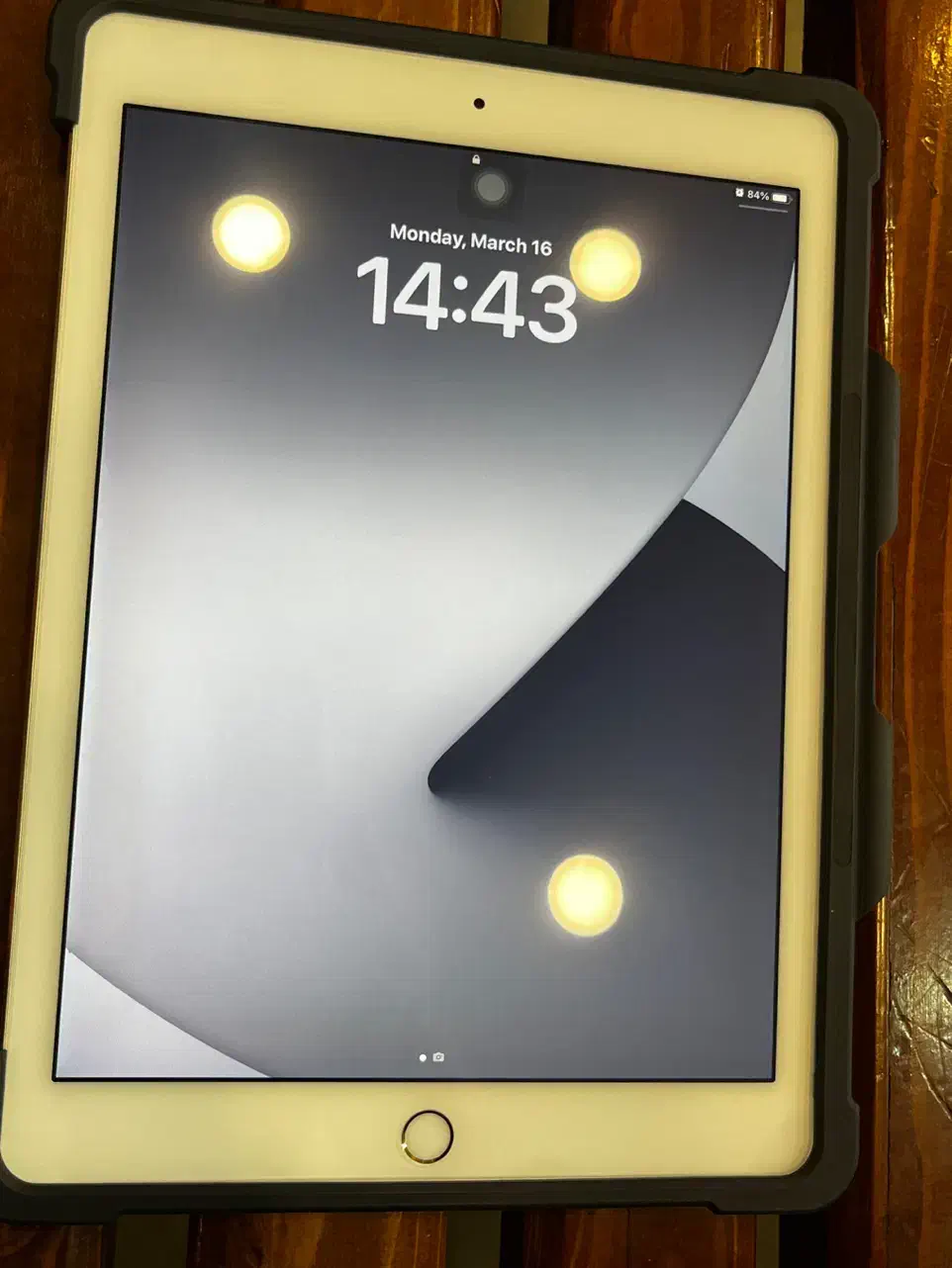 آیپد پرو ۲۰۱۶ /طلایی/۳۲ گیگ/درحد نو|تبلت|تهران, نازیآباد|دیوار
