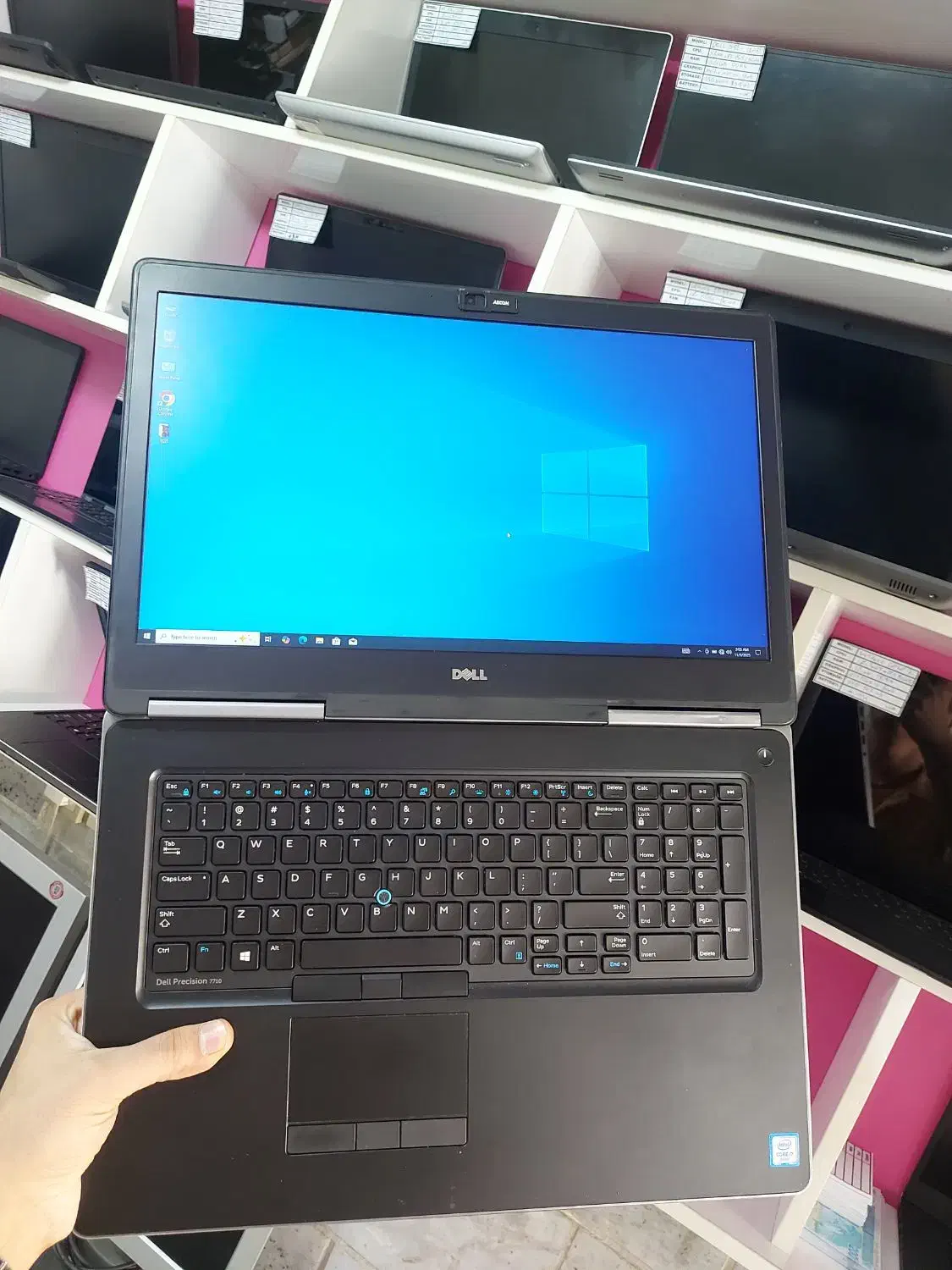 لپتاپ۱۷اینچ دل رم۳۲ حافظه۵۱۲ گرافیک مجزا i7 رندر|رایانه همراه|کرج, گلشهر|دیوار