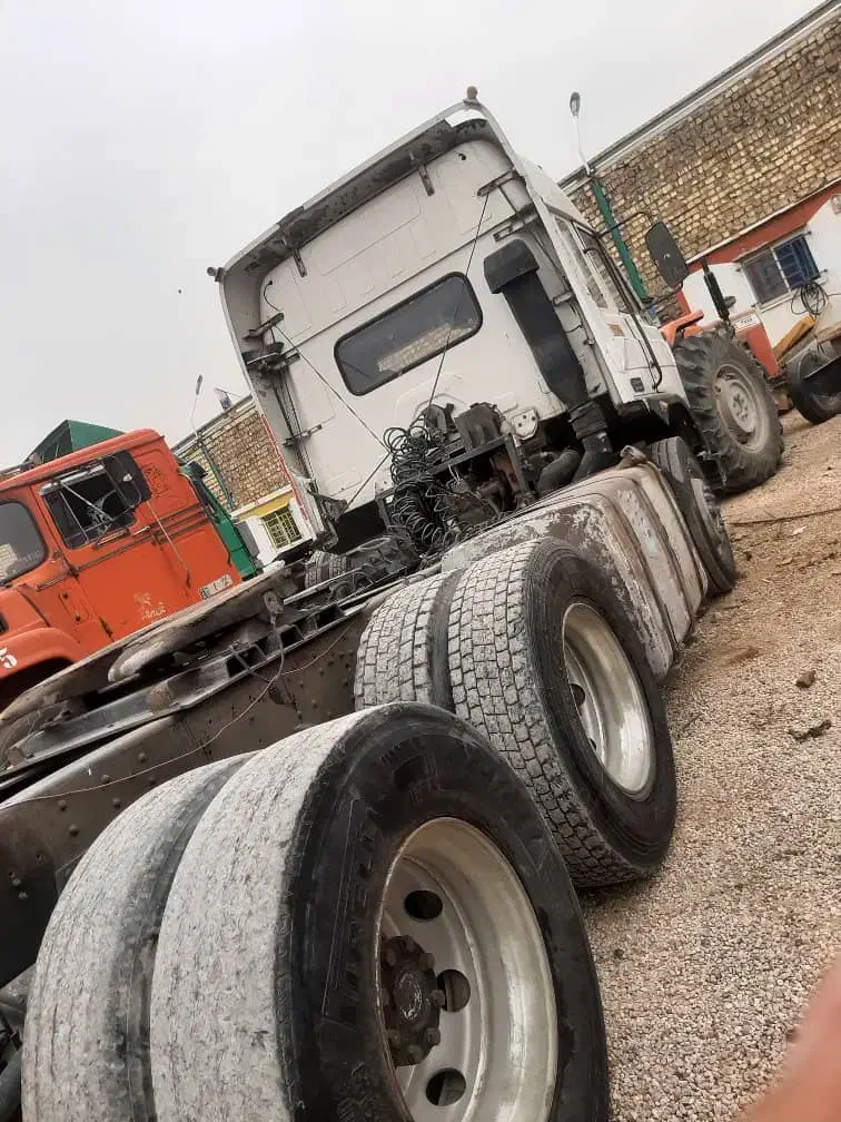 تی ۳۰۰ برگه مزایده  اوراق|خودرو سنگین|اصفهان, سرشبادران|دیوار