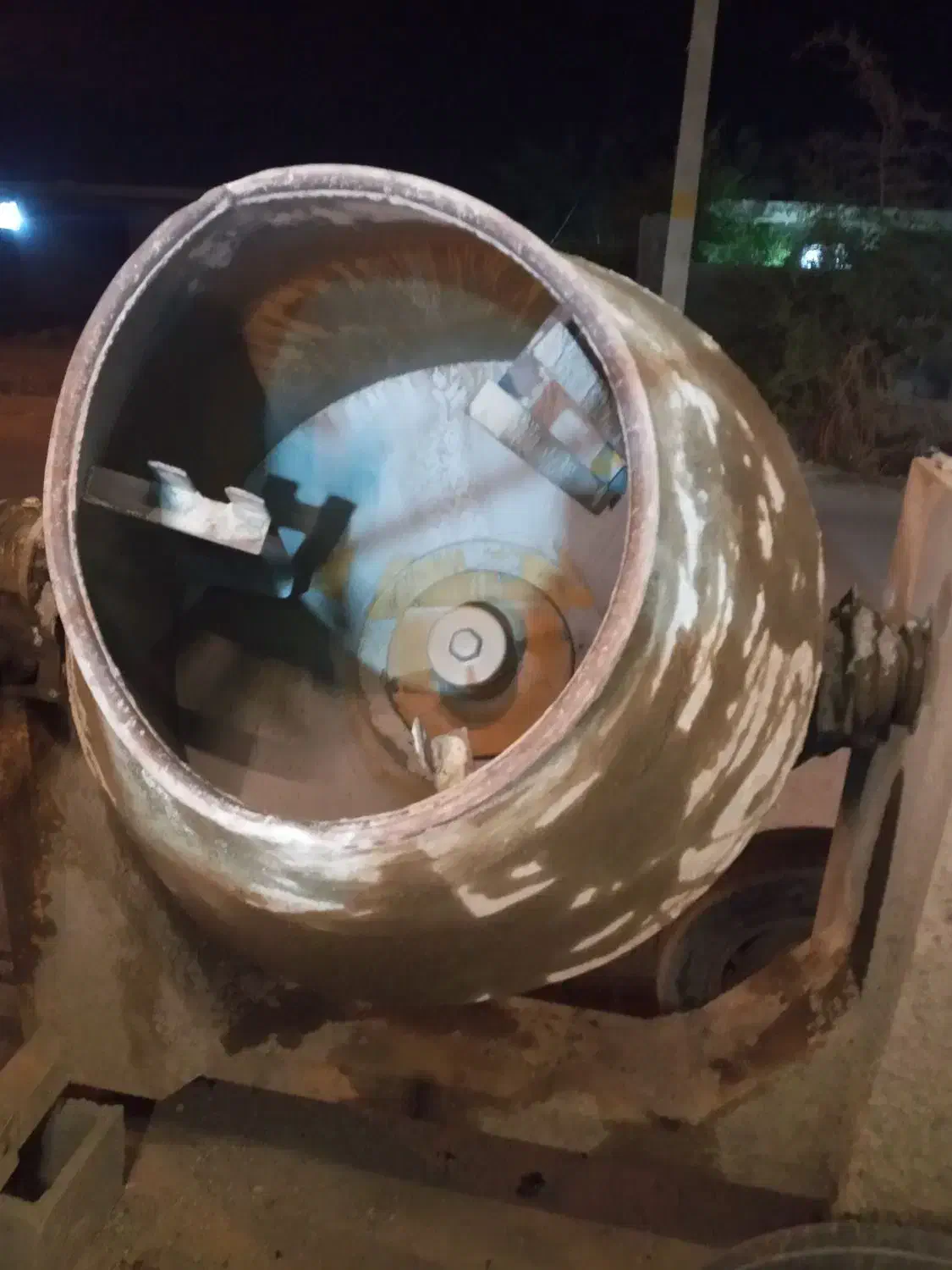 خلاطه و بالابر|ماشینآلات صنعتی|میناب, |دیوار