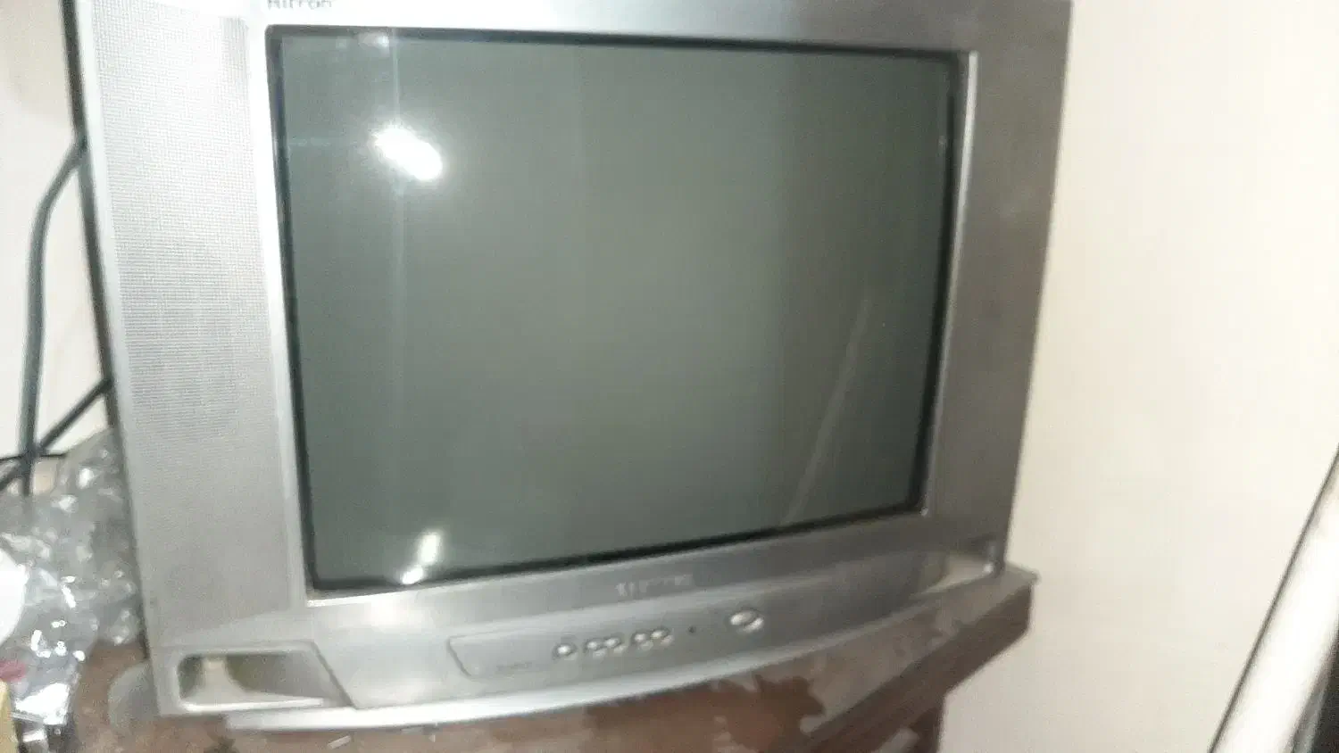 تلویزیون رنگی ۲۴ اینچ|تلویزیون و پروژکتور|اصفهان, دشتستان|دیوار