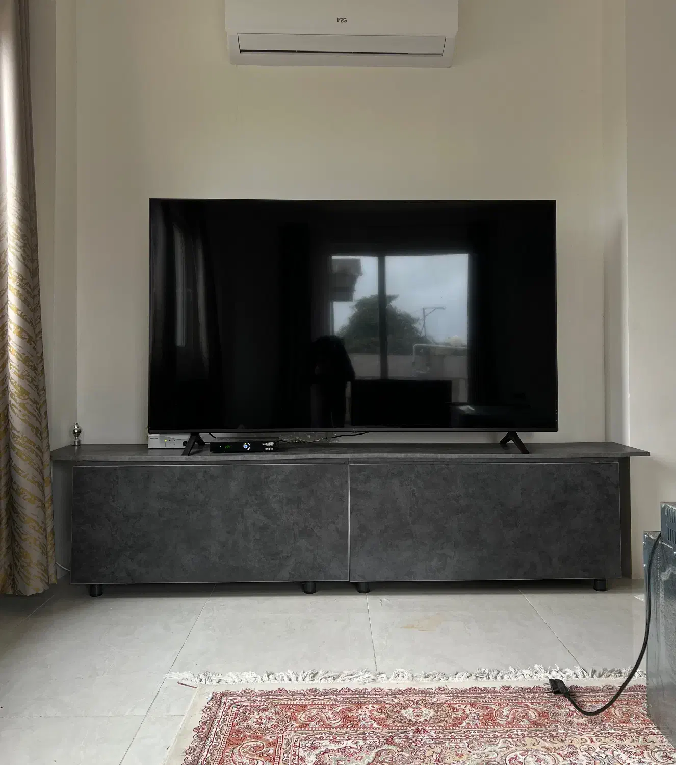 میز تلویزیون کاملا نو و سالم|میز تلویزیون|تنکابن, |دیوار