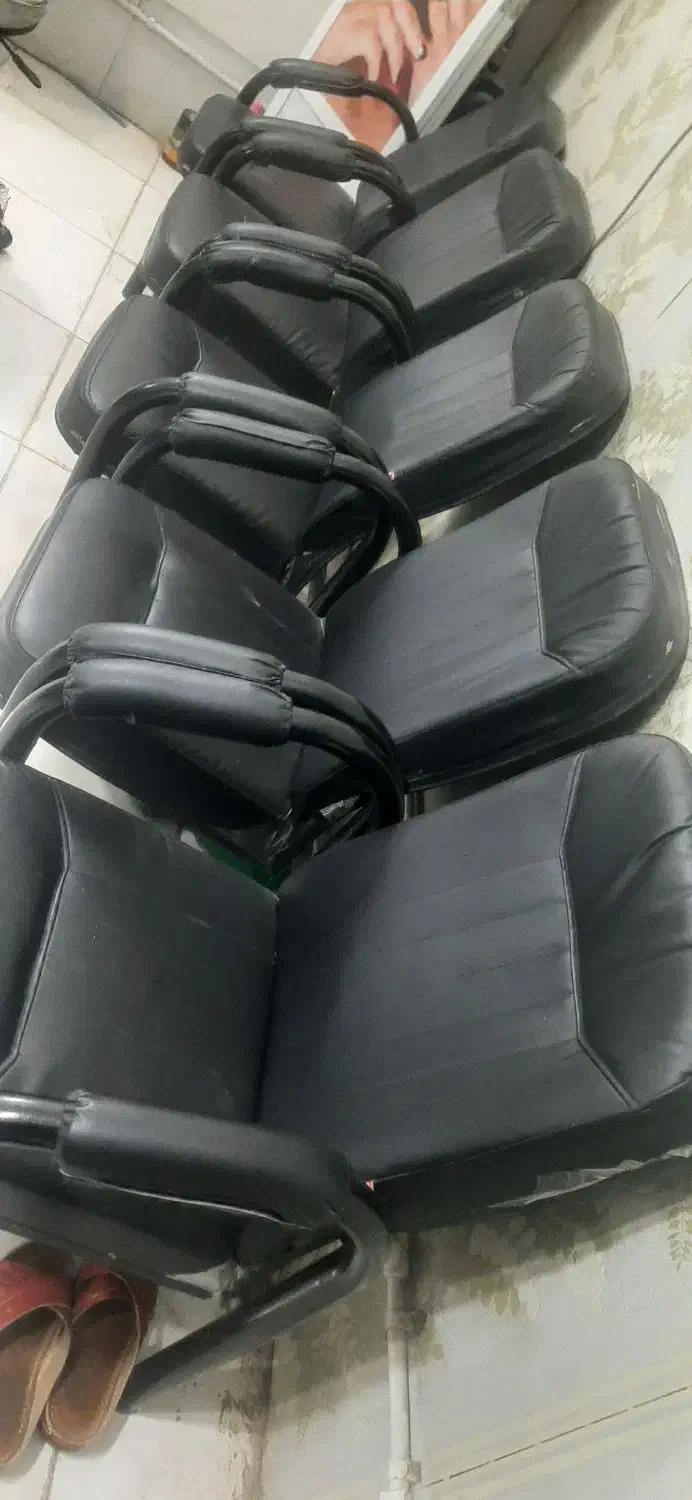 فروش فوری زیر قیمت امروز عصر  ساعت ۸ هستم|آرایشگاه و سالن‌های زیبایی|اهواز, کوروش|دیوار