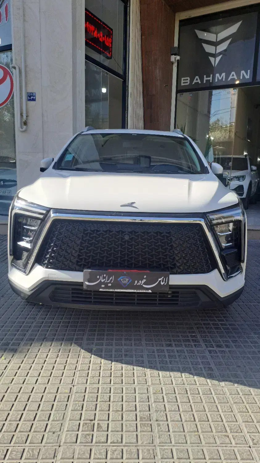 کی ام سی ایکس 5 x5 سفید 1403 کم کار|خودرو سواری و وانت|اصفهان, لیمجیر|دیوار