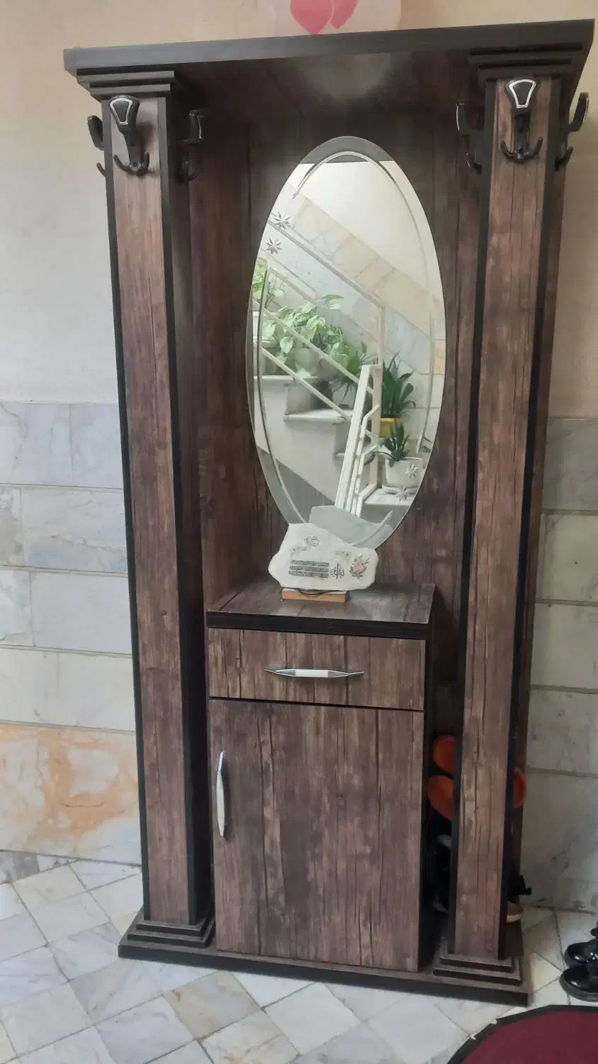 جاکفشی وآویز لباس آینه دار|جاکفشی، کمد، دراور|تهران, گلستان (شهرک راه آهن)|دیوار