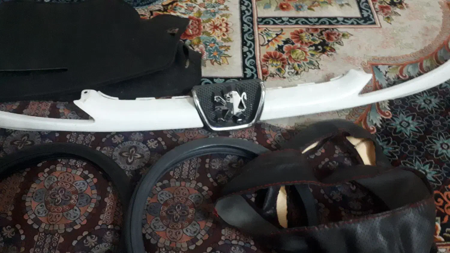 لوازم پراید و ۲۰۶ و روکش و چراغ|قطعات یدکی و لوازم جانبی|مشهد, خواجه ربیع|دیوار