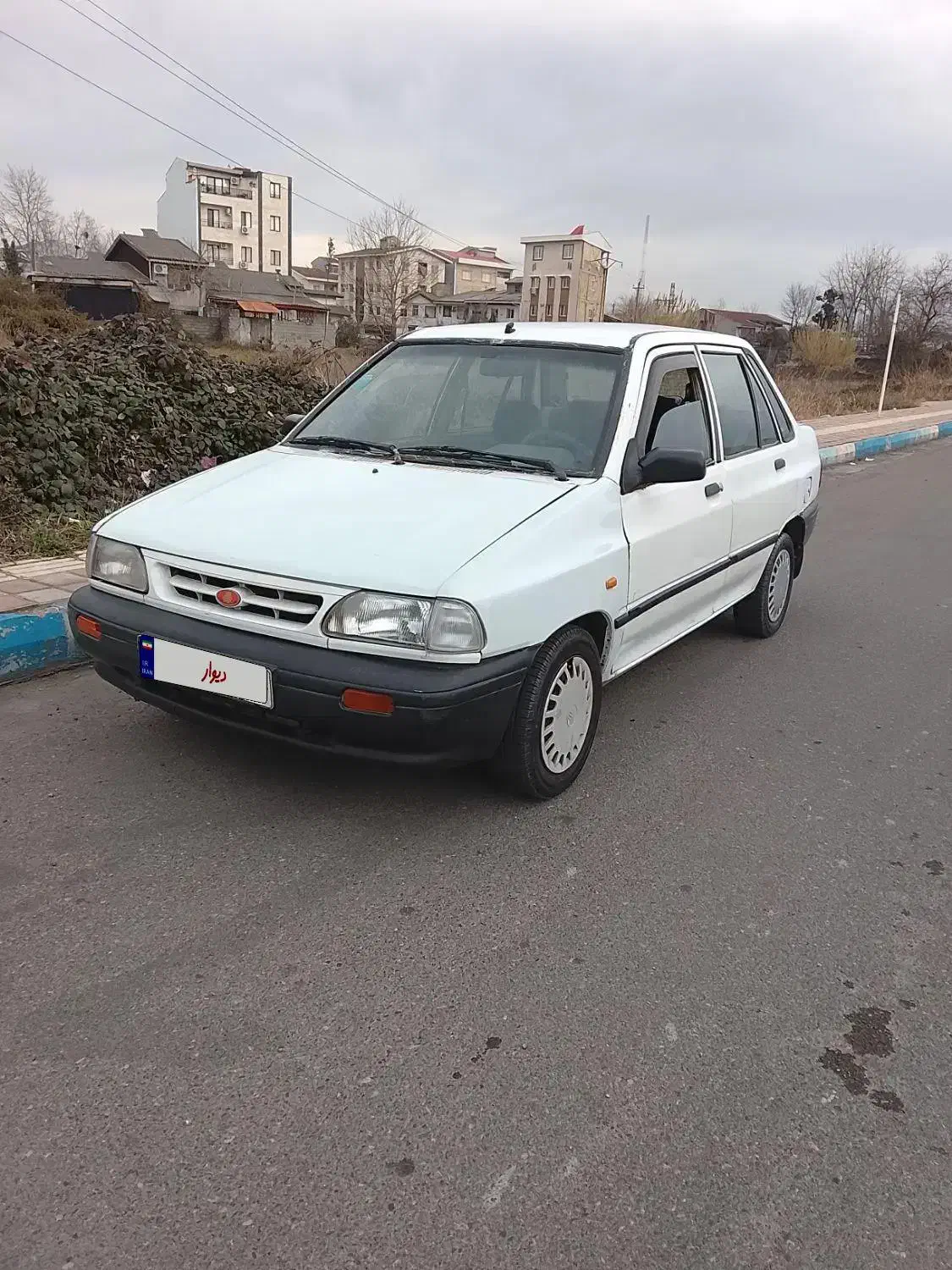 پراید مدل ۸۲|خودرو سواری و وانت|رشت, کوی عرفان|دیوار