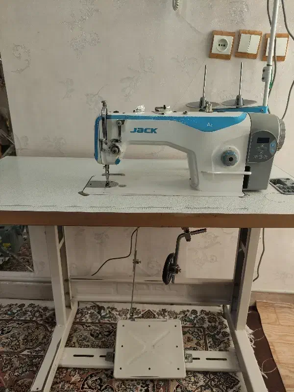 چرخ خیاطی  صنعتی A2 کارکرد سالم به شرط دوخت|چرخ خیاطی و ریسندگی|نظرآباد, رسالت|دیوار