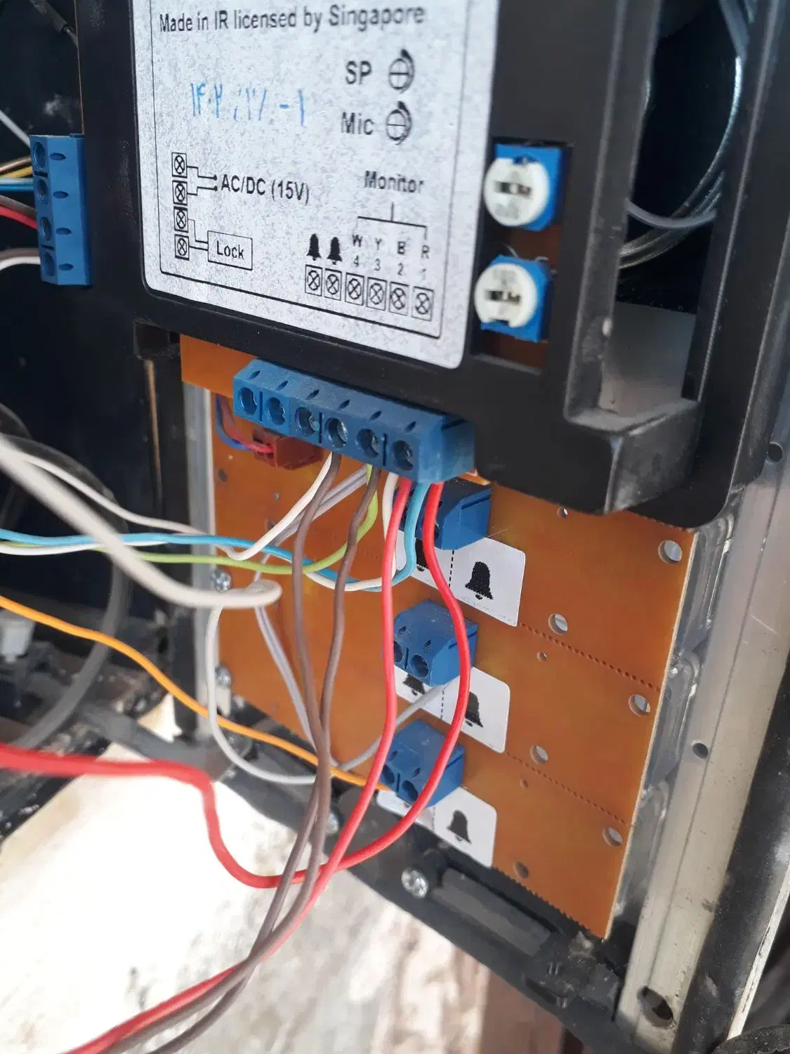 برقکار|خدمات پیشه و مهارت|کوهدشت, |دیوار