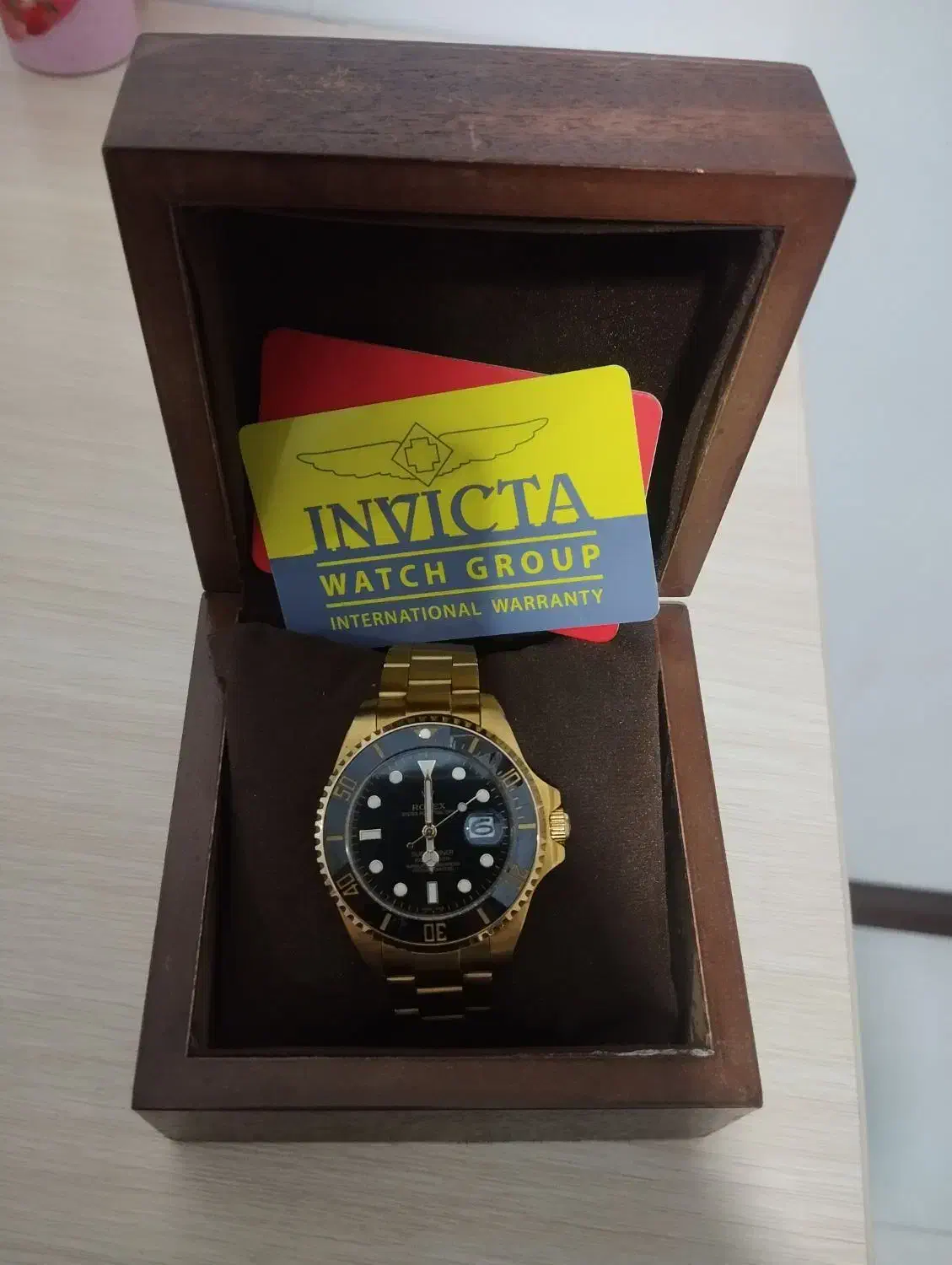 ساعت رولکس|ساعت|فردیس, داوری|دیوار