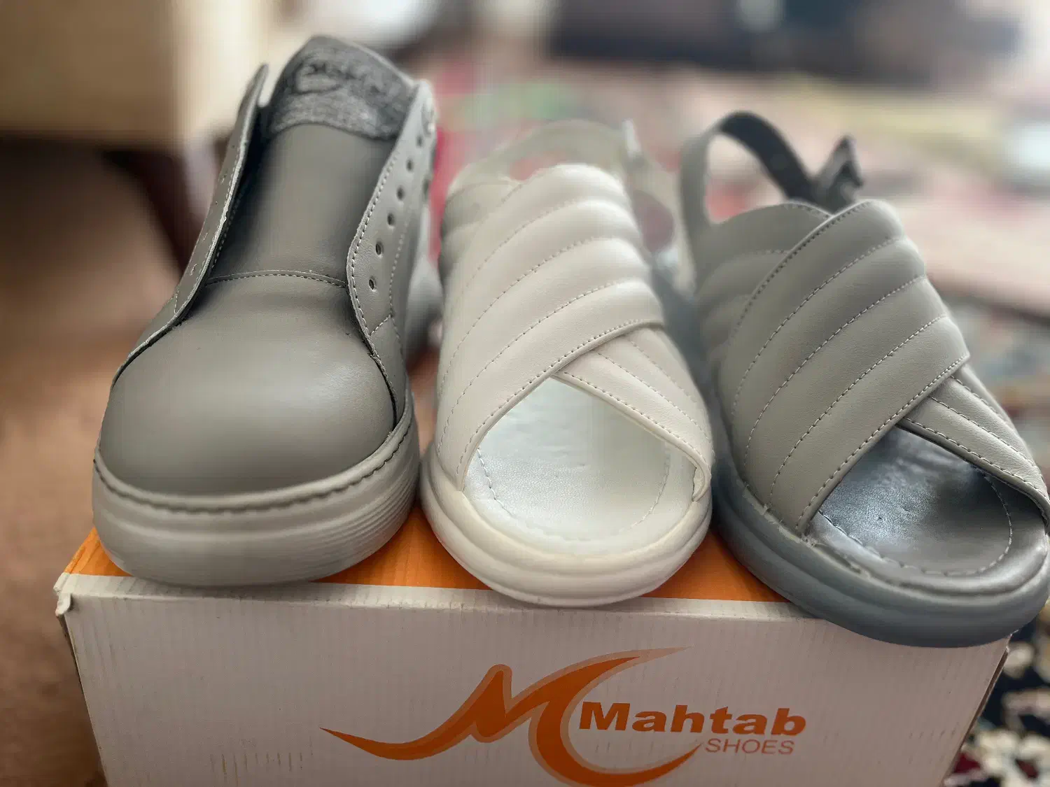 کفش|کیف، کفش، کمربند|تبریز, |دیوار