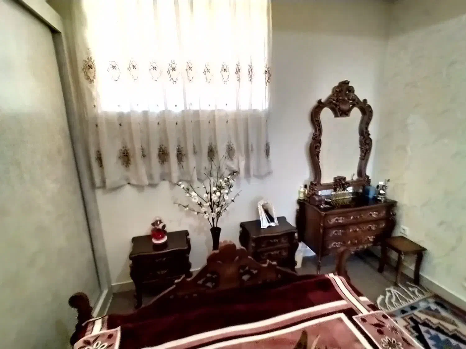 تختخواب سلطنتی تمام چوب|تخت و سرویس خواب|تهران, هاشمی|دیوار